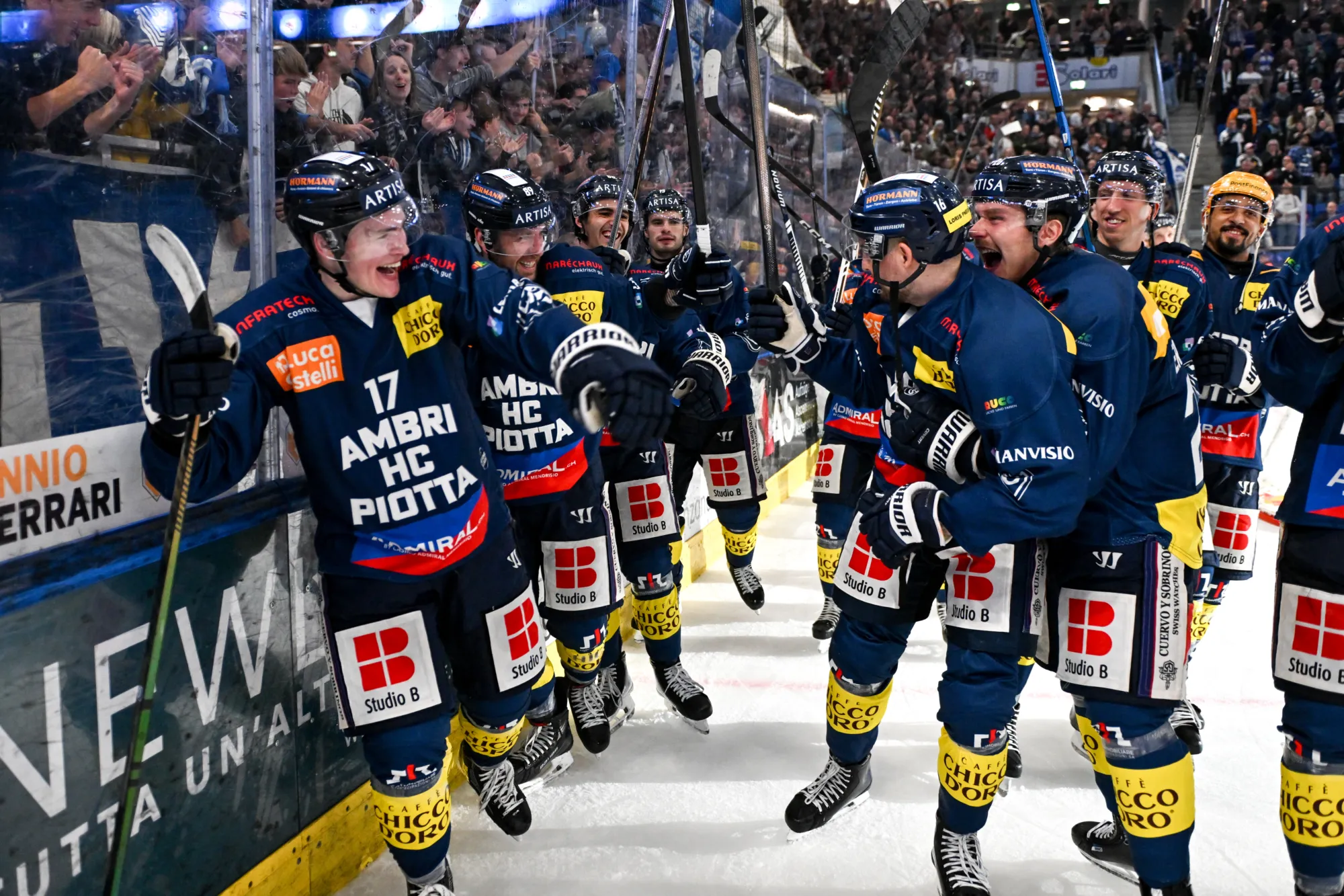 AB 10102025 ABB 4569